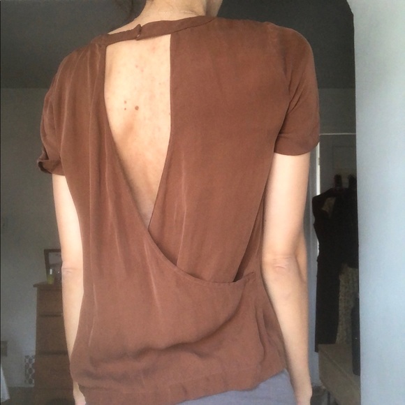 Gorgeous chestnut silk shirt - Picture 3 of 3
